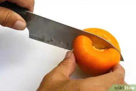 Imagen titulada Cut a Persimmon Step 4