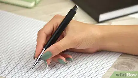 Imagen titulada Improve Your Handwriting Step 11