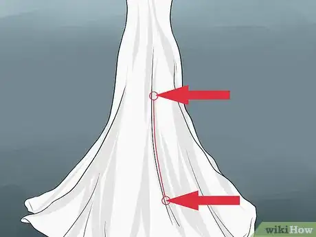 Imagen titulada Bustle a Gown Step 4