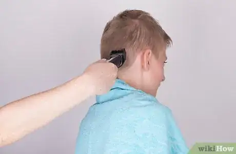 Imagen titulada Cut Boys' Hair Step 3