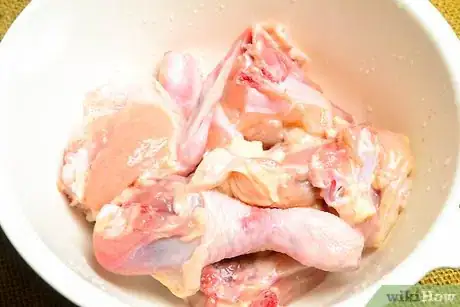 Imagen titulada Cook Adobong Manok Step 7