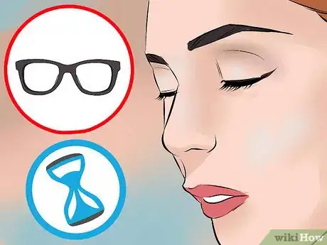 Imagen titulada Do Your Makeup if You Wear Glasses Step 19