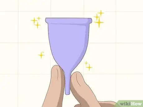 Imagen titulada Clean a Menstrual Cup Step 5