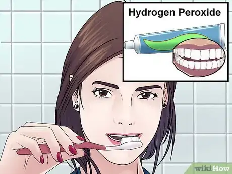 Imagen titulada Whiten Teeth With Hydrogen Peroxide Step 1