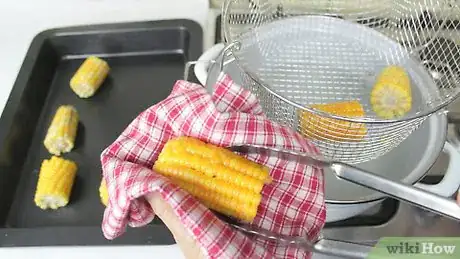 Imagen titulada Dry Corn Cobs Step 5