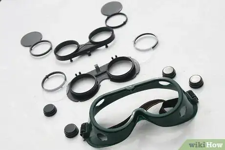 Imagen titulada Make Steampunk Goggles Step 2