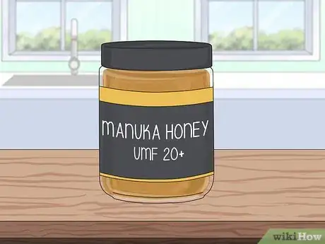 Imagen titulada Eat Manuka Honey Step 1