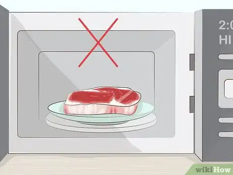 Imagen titulada Defrost Steak Without Ruining It Step 10