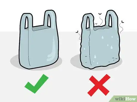 Imagen titulada Organize Plastic Bags Step 1