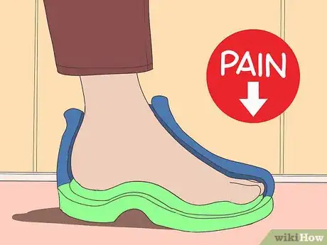Imagen titulada Relieve Foot Pain from Standing All Day Step 17