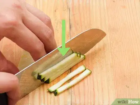 Imagen titulada Cut Zucchini Step 13