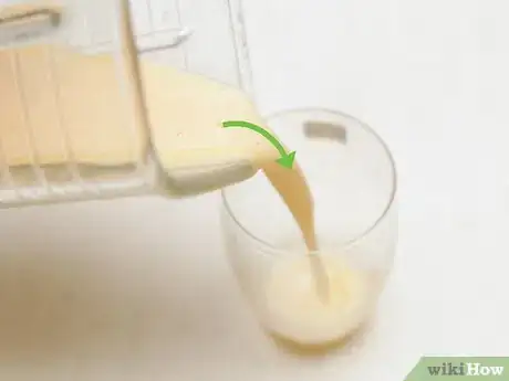 Imagen titulada Make a Peach Smoothie Step 6