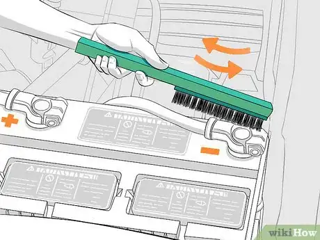 Imagen titulada Clean a Car Engine Step 11