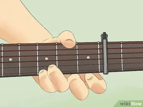 Imagen titulada Play Wonderwall on Guitar Step 2