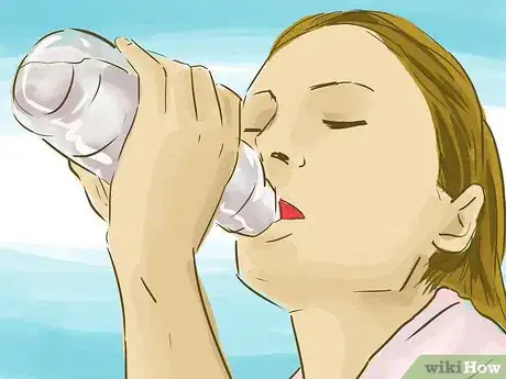 Imagen titulada Get Rid of Sunstroke Step 10