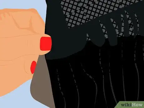 Imagen titulada Make Your Own Wig out of Weave Step 13