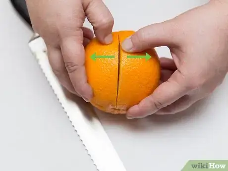 Imagen titulada Eat an Orange Step 9