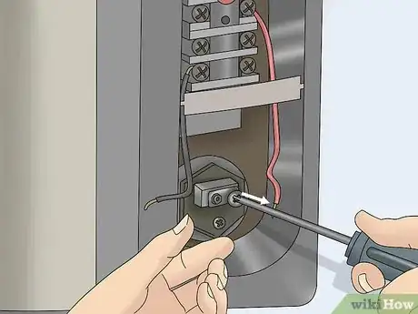 Imagen titulada Test a Hot Water Heater Element Step 5