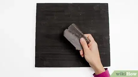 Imagen titulada Make Chalkboard Paint Step 9