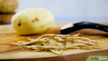 Imagen titulada Decide Whether or Not to Peel Potatoes Step 7