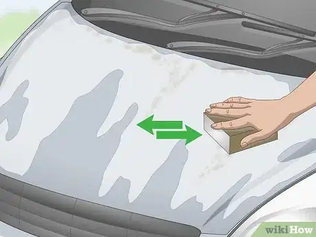 Imagen titulada Paint the Hood of a Car Step 2