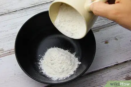 Imagen titulada Cook with Cassava Flour Step 3