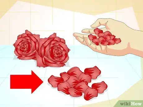 Imagen titulada Make Rose Petal Beads Step 1