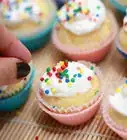 hornear cupcakes miniatura