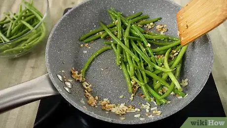 Imagen titulada Stir Fry Green Beans Step 14