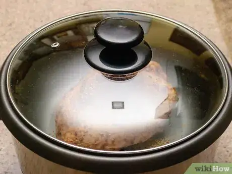 Imagen titulada Cook a Turkey Breast in the Crock Pot Step 4