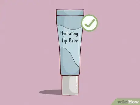 Imagen titulada Make Your Lips Smooth Step 5