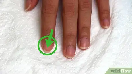 Imagen titulada Do the Perfect Manicure or Pedicure Step 3