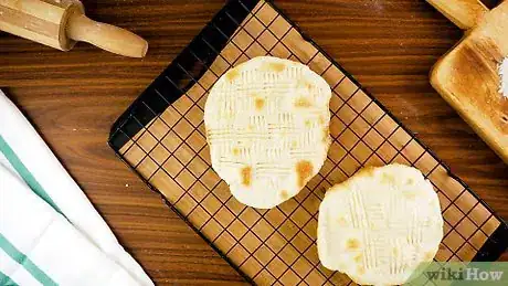 Imagen titulada Make Unleavened Bread Step 8