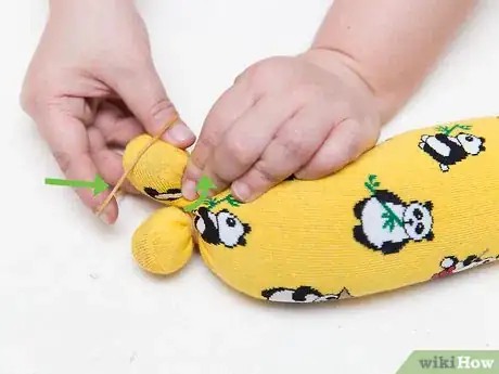 Imagen titulada Make a Sock Doll Step 3