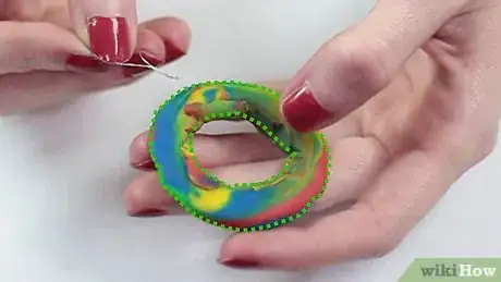 Imagen titulada Make Polymer Clay Jewelry Step 15