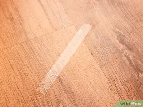 Imagen titulada Remove Adhesive from a Hardwood Floor Step 14