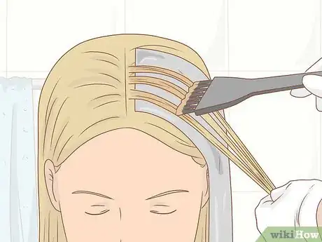 Imagen titulada Dye Your Hair Without Your Mom Knowing Step 7