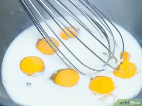 Imagen titulada Make a Cheese Omelette Step 11