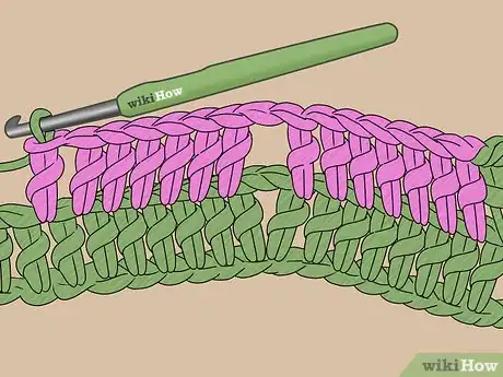 Imagen titulada Crochet Zig Zag Step 9