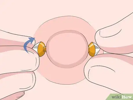 Imagen titulada Remove a Nipple Piercing Step 10