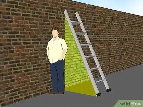 Imagen titulada Climb a Ladder Safely Step 1