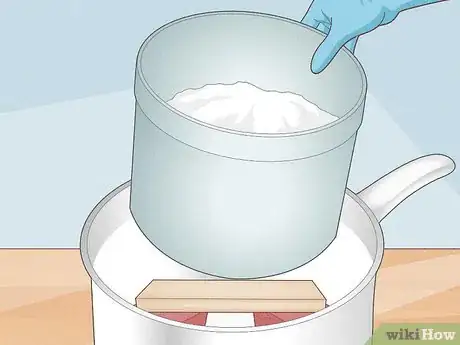 Imagen titulada Make Ash Soap Step 5