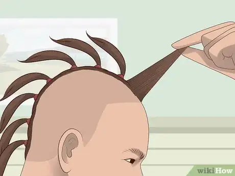 Imagen titulada Style a Mohawk Step 13