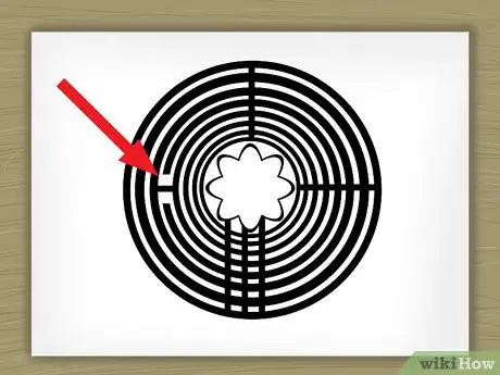 Imagen titulada Draw a Labyrinth Step 9