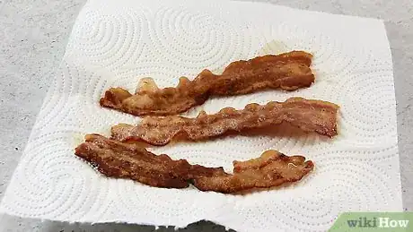 Imagen titulada Cook Bacon Step 6