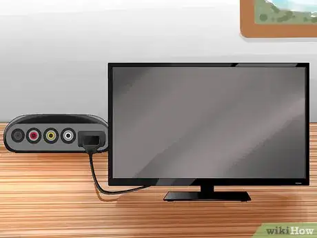 Imagen titulada Install a Roku 3 Step 2