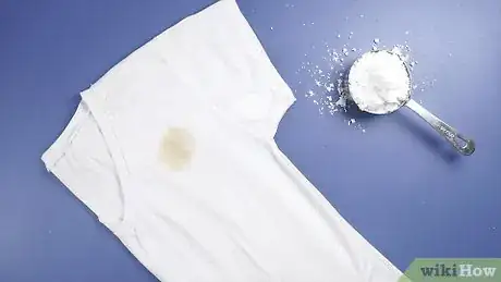 Imagen titulada Remove Oil Stains With Baking Soda Step 4