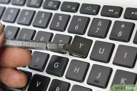 Imagen titulada Fix a Jammed Keyboard Key Step 16