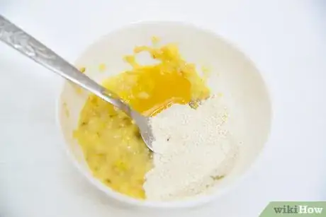 Imagen titulada Make a Homemade Face Mask for Dry Skin Step 6