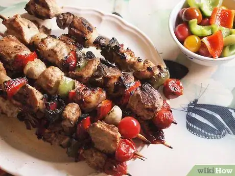 Imagen titulada Grill Kabobs Step 11